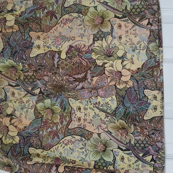 Skirt - Picture 4 of 6